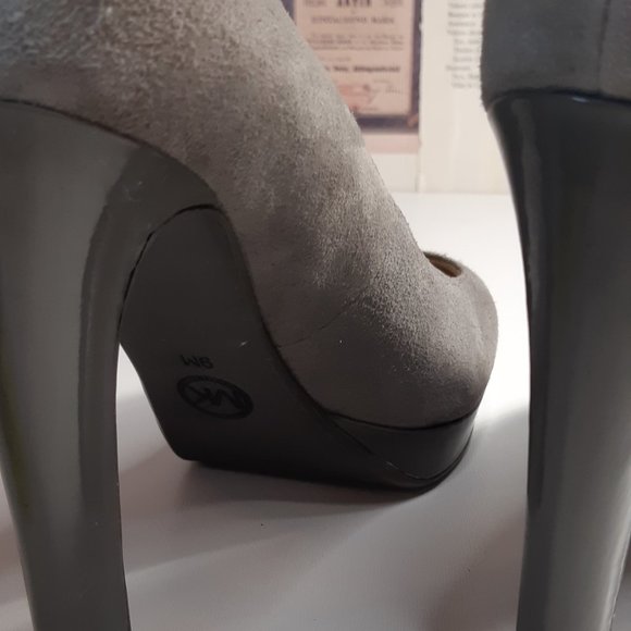 Grey Leather women's shoes MK - Picture 3 of 7